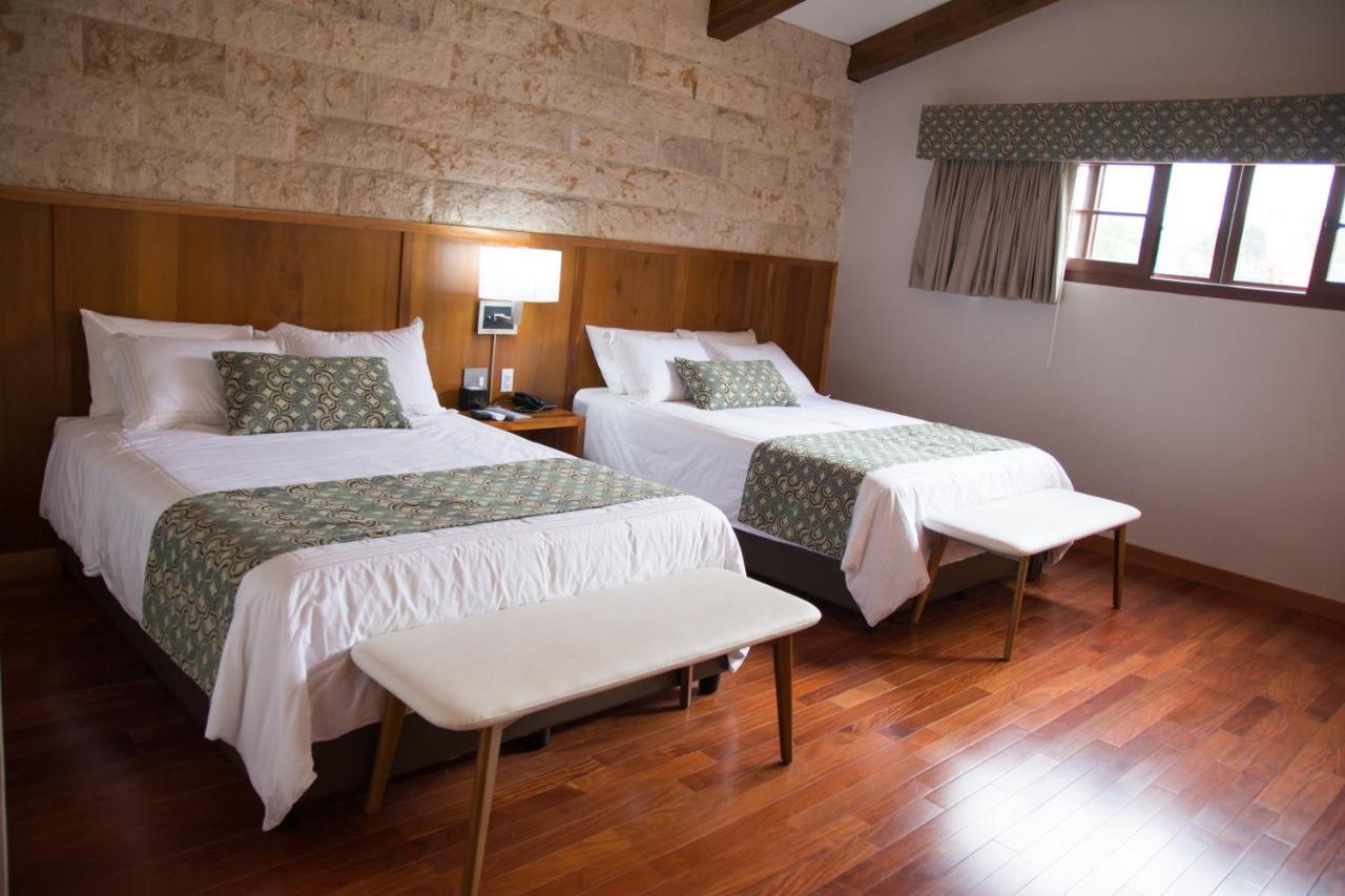 Los Brezos Hotel Boutique Volcán Екстериор снимка